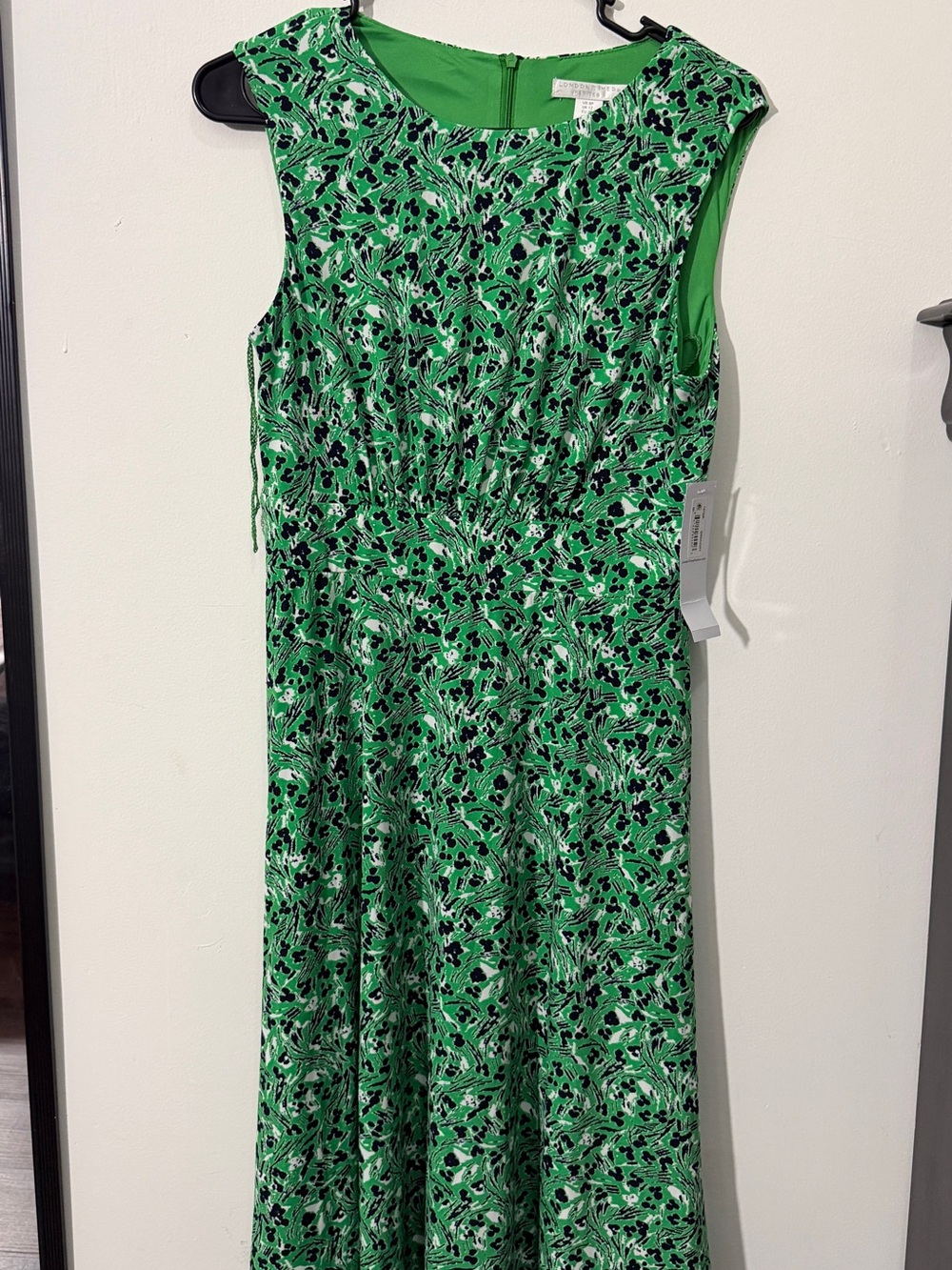 Green Floral Sleeveless Midi Dress - London times